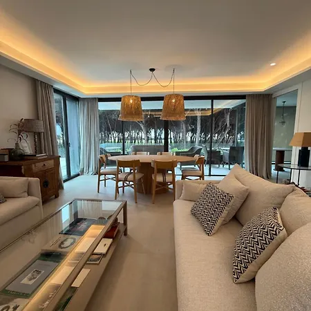 Vistahermosa Club Med Premium Apartment